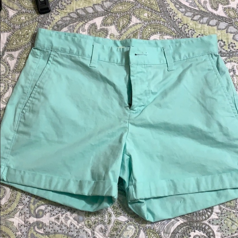 Gap 4 inch Shorts